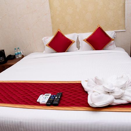 Hotel Sri Vishnu Residency Sriperumbudur Exteriér fotografie